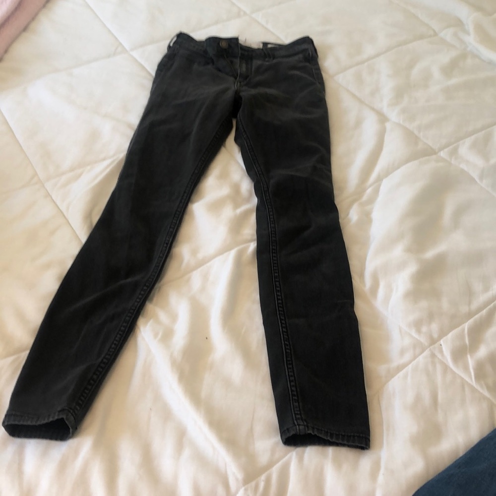 Hollister Jeggings in good condition